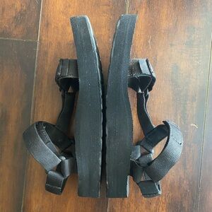 Teva Midform Sandals